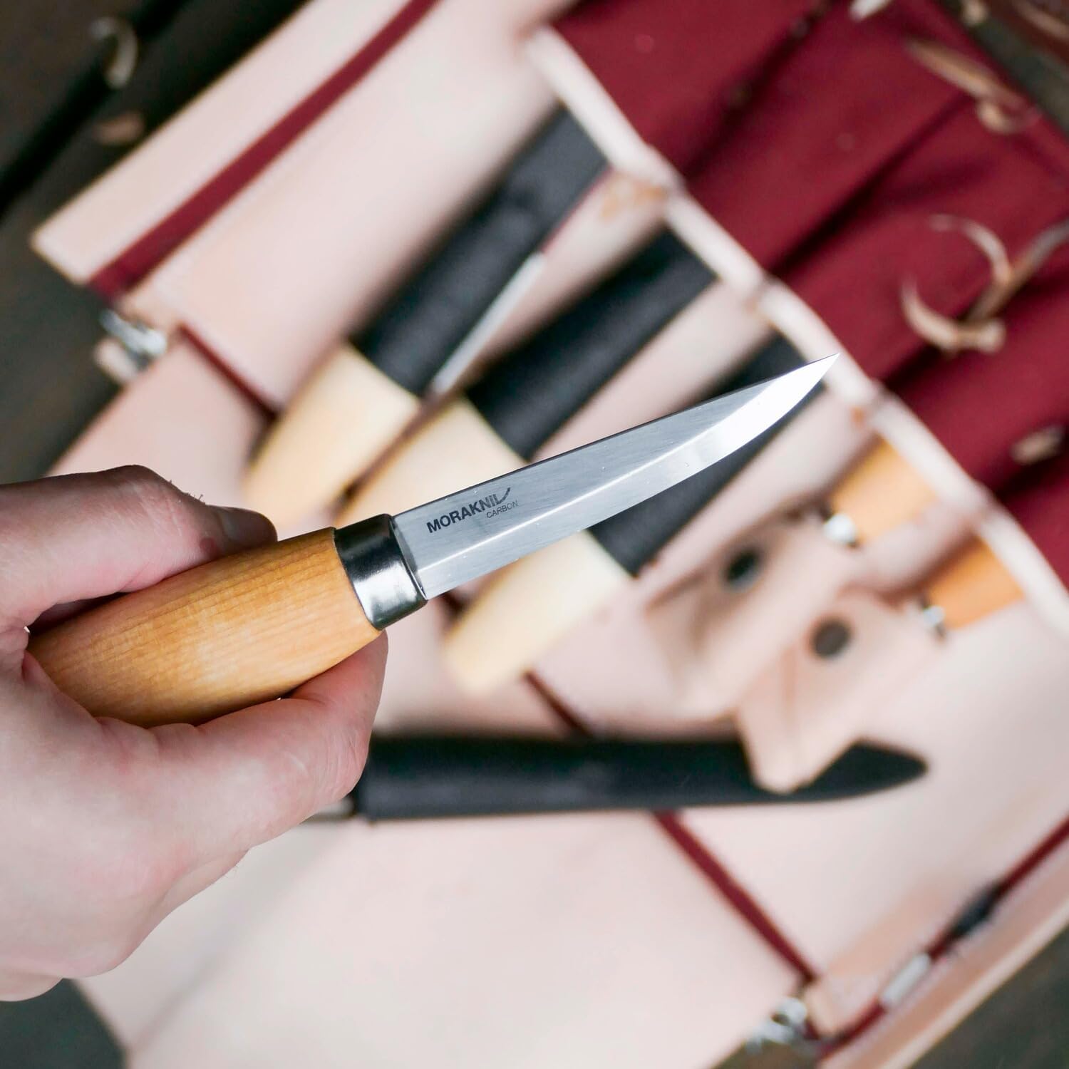 Morakniv 106 Karbonstahl Holzschnitzmesser mit Scheide, 8,25 cm M-14027, Holz, Grau — Ansicht 4