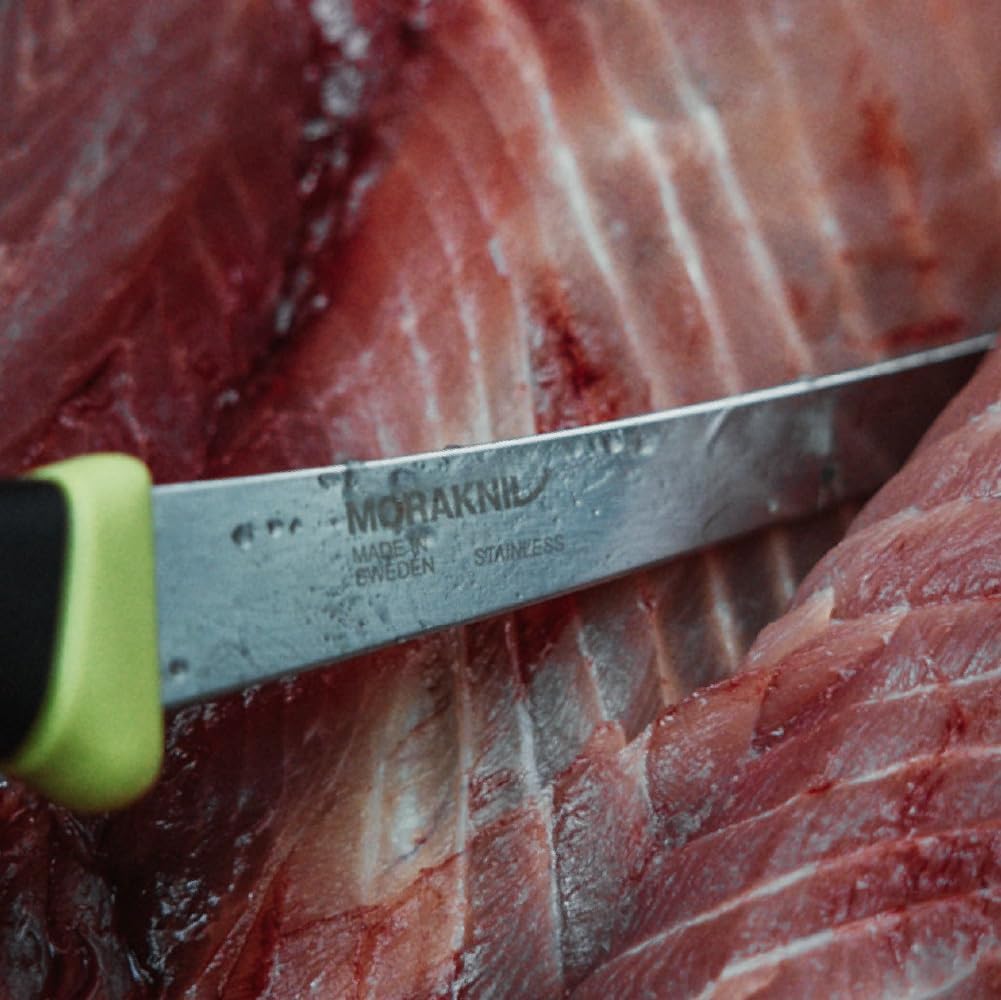 Morakniv Companion Fischfiletiermesser aus Edelstahl mit Scheide, schwarz/gelb, 15.5 cm — Ansicht 5