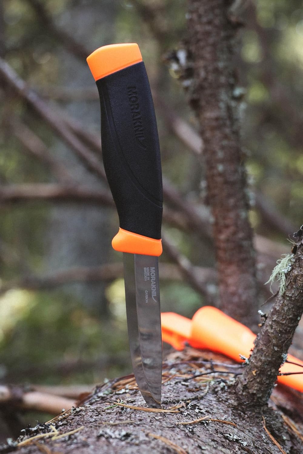 MoraKniv Companion Heavy Duty Knife - Orange — Ansicht 5