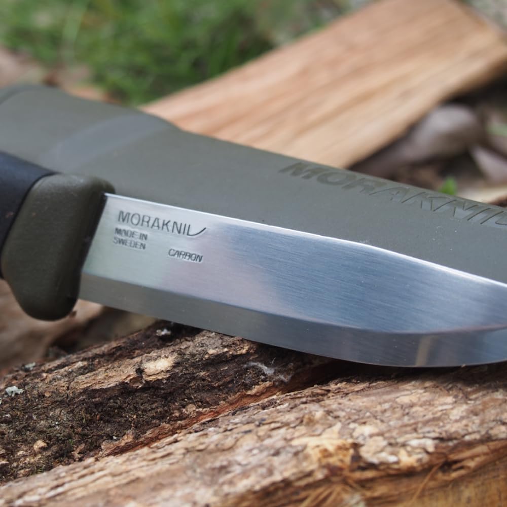 Morakniv Companion Karbonstahlmesser mit fester Klinge, 10,4 cm, Militärgrün — Ansicht 2