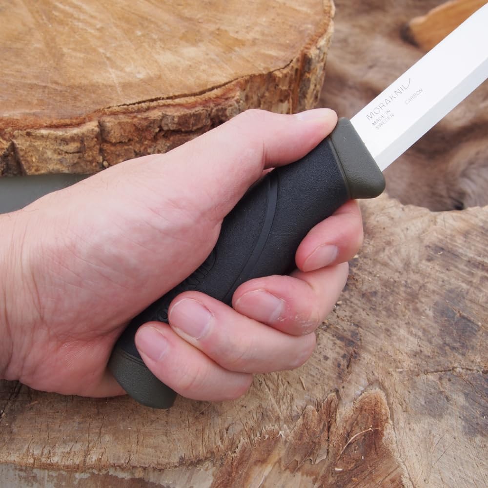 Morakniv Companion Karbonstahlmesser mit fester Klinge, 10,4 cm, Militärgrün — Ansicht 5