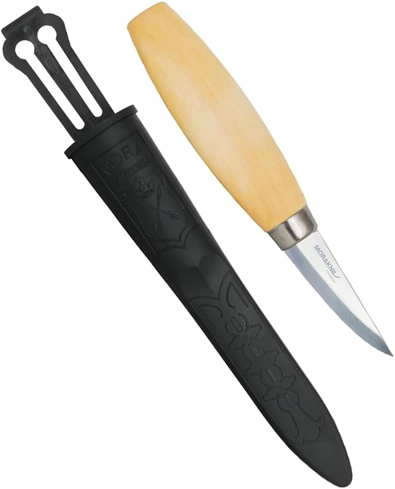 Morakniv Schnitzmesser Erwachsene - Mora Schnitzmesser 120 für feine Schnitzarbeiten - 62 mm Klinge aus deutschem Kohlenstoffstahl - Schnitzwerkzeug mit Birkenholzgriff & Scheide - Made in Sweden